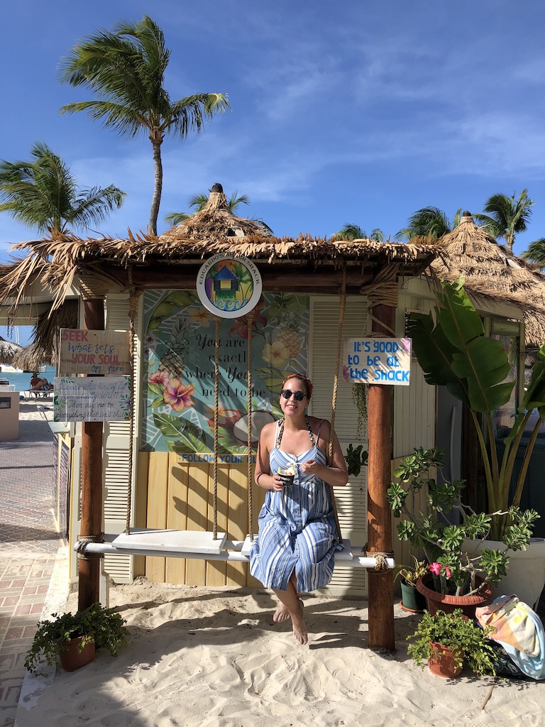 Travel Blog solotravel Aruba womantraveling Eduardo's shack